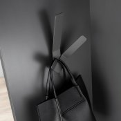 Förvarings krok för väskor och jackor