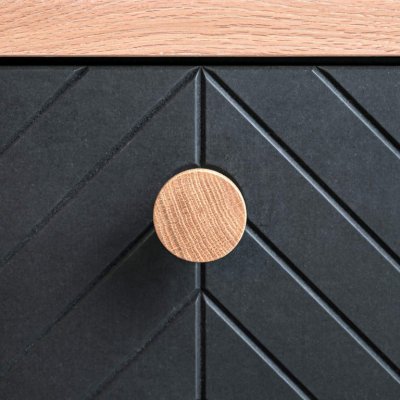 Köksknopp i lackad ek från Dunkehalla med naturligt träutseende