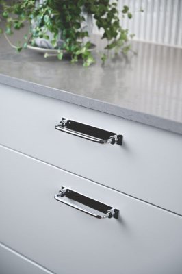 Limone kökshandtag i rostfri look med CC 128, 160 och 224 mm monterat med eller utan bricka