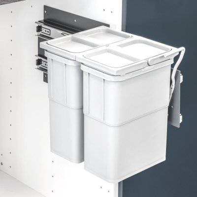 Utdragbar sorteringslösning med kärl för skåp